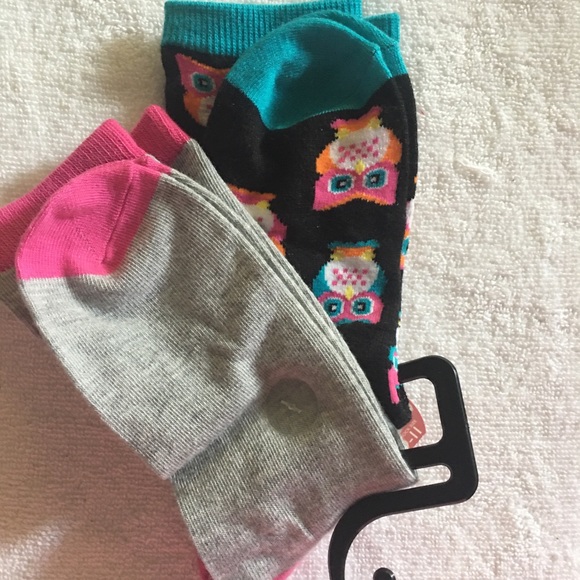 NWT SO 2 pack owl socks - Picture 4 of 6